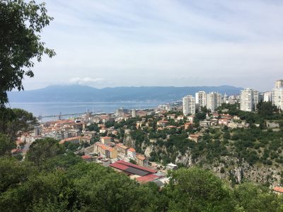 Rijeka otvorila vrata za beskućnike: Otvorena dnevna prihvatilišta zbog toplotnog talasa