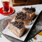 Čoko-plazma torta koja osvaja na prvi zalogaj: Kremasta poslastica sa bogatim filom
