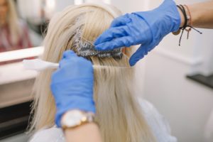 Skandinavska tehnika farbanja kose postala hit: Suptilan detalj koji osvežava lice