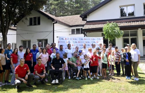 Cvijić sa Herojima Beogradskom maratona: "Ova deca su meni uzor, sa osmesima uprkos teškoćama koje imaju"