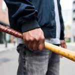 Spotakao se i pao, pa ga izudarali palicama: Detalji krvničkog prebijanja tinejdžera (15) u Novom Sadu