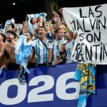 Slavlje kakvo se ne viđa svaki dan: Argentinci izveli oklopno vozilo na ulice (VIDEO)