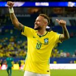 Šok potez Nejmara posle bruke na Mundijalu: Brazil plače, a on baca pare na poker i luks jahtu (VIDEO)