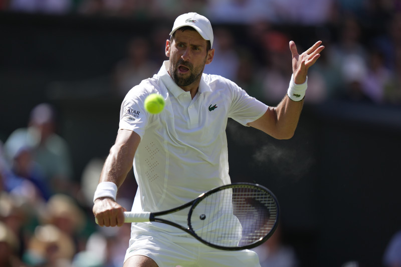 Đoković ide dalje: Safiulin pao u četiri seta, Novak u četvrtfinalu Vimbldona