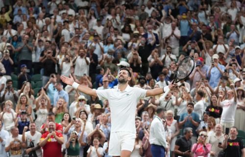 Emotivni Novak jedva govorio posle meča za pamćenje: "Ovo su momenti zbog kojih i dalje igram tenis"