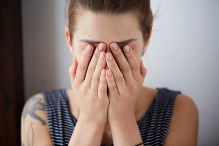 Muškarac iz Niške Banje uhapšen zbog pretećih poruka: Sumnja se da je danima progonio ženu iz Sokobanje