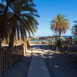 "Rezervisanje" mesta na plaži u Španiji može skupo da vas košta: Kazna ide i do 250 evra