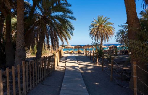 "Rezervisanje" mesta na plaži u Španiji može skupo da vas košta: Kazna ide i do 250 evra