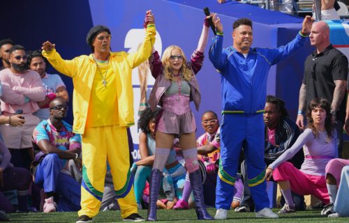 Spoj muzike i fudbala: Ronaldo i Ronaldinjo priredili šou sa Madonom (VIDEO)