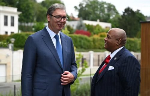 Vučić sa Bernsom o jačanju odnosa Srbije i SAD i situaciji na Kosovu i Metohiji (FOTO)