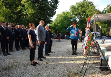 U Republici Srpskoj obeležen Dan sećanja na ubijenu decu u NDH: Dodik održao govor (FOTO)