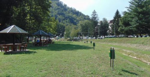 Dobra vest za penzionere: Od pondeljka počinje raspodela turističkih vaučera, procedura još jednostavnija