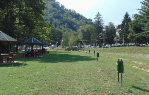Dobra vest za penzionere: Od pondeljka počinje raspodela turističkih vaučera, procedura još jednostavnija