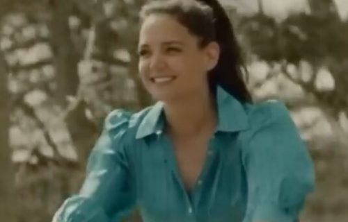 Ćerka Toma Kruza promenila prezime: Suri je izabrala novi identitet