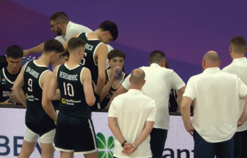 Zlato ipak ide u Ameriku: Srbija poražena u velikom finalu