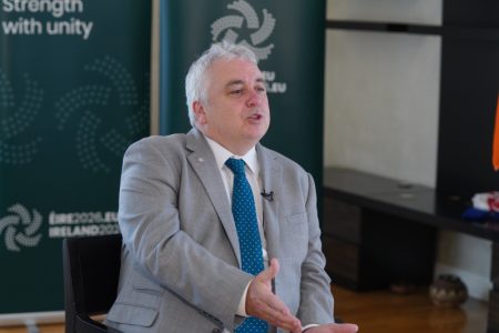 Amabasador Irske o značaju evropskog puta Srbije: “Mi smo pre ulaska u EU bili među najsiromašnijima”
