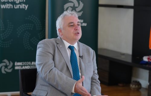 Amabasador Irske o značaju evropskog puta Srbije: "Mi smo pre ulaska u EU bili među najsiromašnijima"