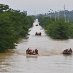 Velike poplave u Indiji odnele 50 života: 700.000 ljudi raseljeno, ulice pod vodom