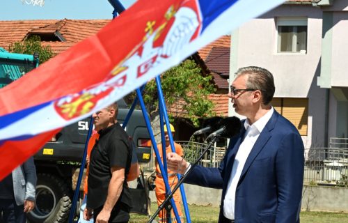 Pokušaj rušenja platforme "Ko si, bre, ti": Vučić otkrio da je došlo do napada iz inostranstva