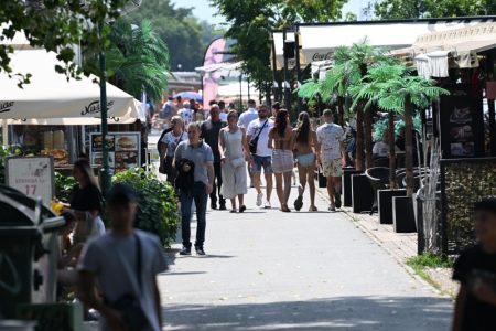 Danas pretežno sunčano i toplije: Temperatura do 34 stepena