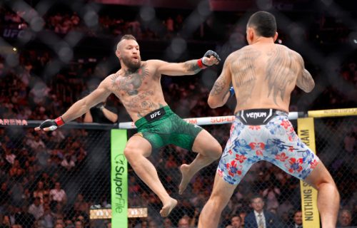 Najgori mogući povratak: Mekgregor se vratio posle 5 godina, sve je bilo gotovo posle minut borbe (VIDEO)