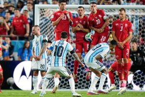 Švajcarci kipte od besa: Sudije se umešale i pomogle Argentini! FIFA mora da objasni šta se dešava