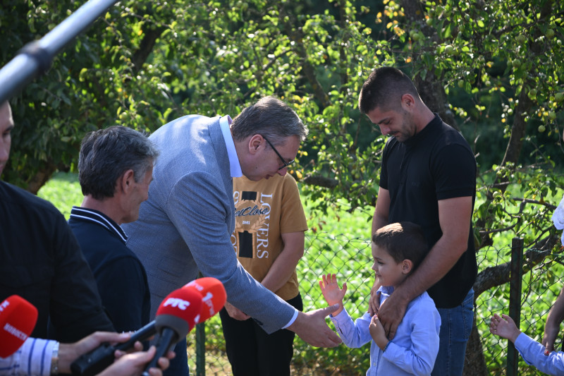Vučić: “Isplata pomoći građanima do 15. septembra, možda čak i do 10. septembra”