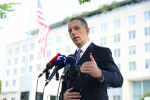 Danas počinje strateški dijalog sa SAD: Đurić potpisao Sporazum Artemis, Stejt department čestitao Srbiji