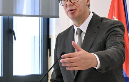 Vučić: "Neću sebi davati funkciju za koju nisam tražio glas od naroda, najpre će Vlada podneti ostavku"