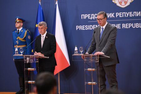 “Lepa poruka, ali nije realan cilj”: Može li poseta Babiša Beogradu pomeriti Brisel ka ključnoj odluci?