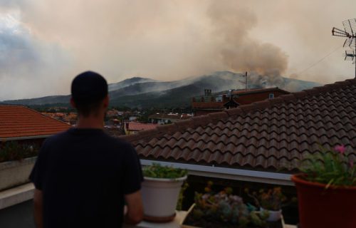 Požari besne u Francuskoj i Španiji: Evakuisano oko 310.000 ljudi, vetar pogoršava situaciju (FOTO)