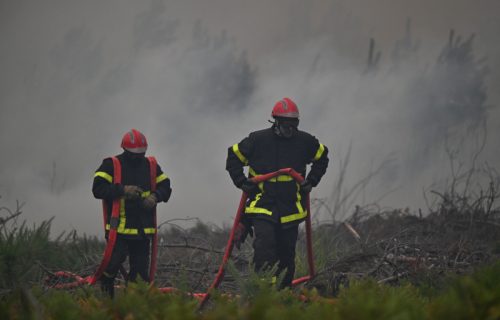 Veliki požar kod Antalije: Helikopteri, avioni i više od 130 vatrogasaca na terenu