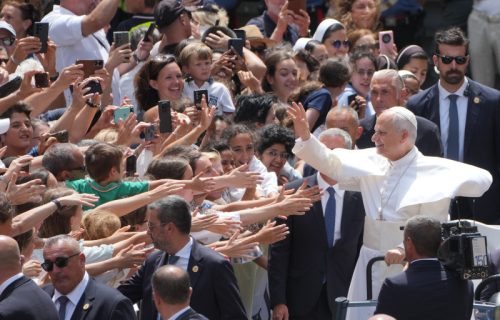 Papa Lav XIV na šestom međunarodnom putovanju: Obilazi tri zemlje Latinske Amerike