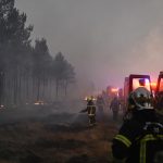 "Zmaj među oblacima koji bljuje vatru": Razoran fenomen divlja po Španiji i Francuskoj