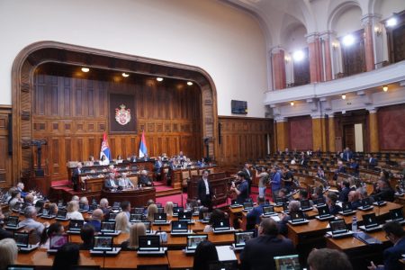 Skupština Srbije nastavlja sednicu: Na dnevnom redu rebalans budžeta i još 58 tačaka