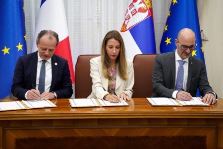 Počinje prva faza razvoja nuklearnog programa u Srbiji: Đedović potpisala sporazum sa Francuskom
