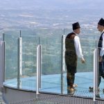 Vidikovac na Kablaru magnet za turiste iz celog sveta: Za 10 dana obišlo ga 10.000 posetilaca