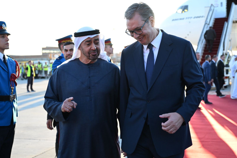 Bin Zajed pokrenuo inicijativu za stipendiranje studenata iz Srbije u Emiratima