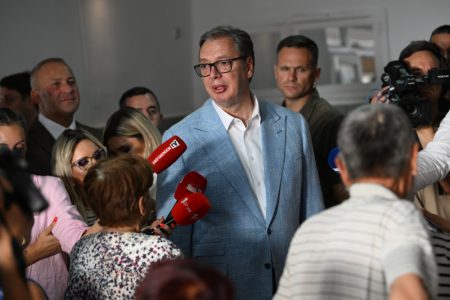 Ovi lekovi su jeftiniji od subote: Vučić se obratio i najavio kazne za one koji ne poštuju odluku
