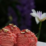 Sladoled od zamrznute lubenice i mleka: Najjednostavniji recept za ledenu poslasticu (RECEPT+VIDEO)