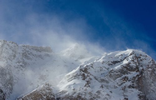 Petoro alpinista iz BiH nastradalo tokom silaska sa ruskog vrha Elbrus na Kavkazu