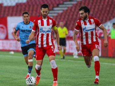 Zvezda otputovala u Severnu Irsku: Ovi igrači kreću u “Operaciju Liga šampiona”