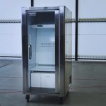 Spas za toplotni talas: Stigao prvi vertikalni frižider za ljude (VIDEO)