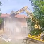 Sa dugim cevima i bagerima idu na srpske kuće: Krenulo rušenje vikendica na jezeru Gazivode