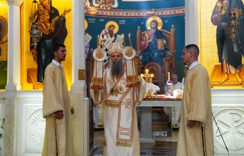 Porfirije služio liturgiju u hramu Svetog Dimitrija: "Gospod isceljuje unutarnju duhovnu bolest, ali i telesnu bolest"