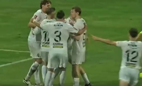 Kakva priča iz Lige konferencija: Fudbaler sa jednom rukom dao gol i postao junak Farskih Ostrva (VIDEO)