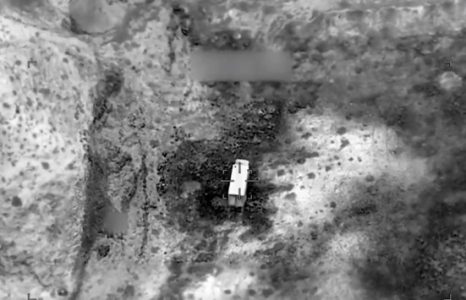 SAD izvele serija napada na ostrvo Veliki Tunb: Tvrde da su gađali lansirne položaje za rakete