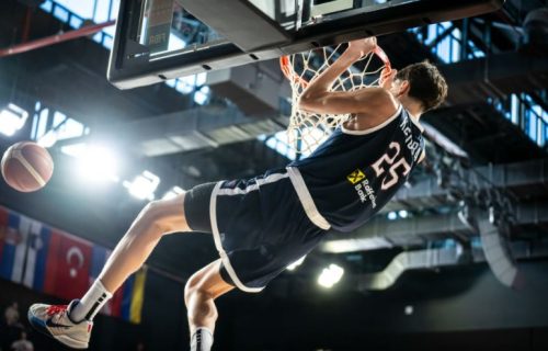 Oni su brutalni: Košarkaši Srbije razmontirali Litvaniju za polufinale Svetskog prvenstva