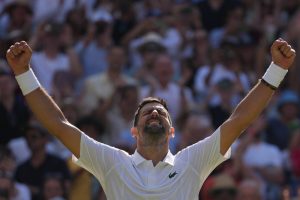 Novak oborio Federerov rekord, pa ga pozvao: “Rodžere, dođi da vidimo ko će do 106″…