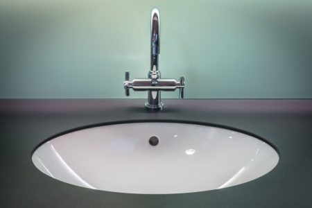 Hiljade ljudi ostalo bez pijaće vode zbog toplotnog talasa: Vlasti upozoravaju na dugotrajnu nestašicu